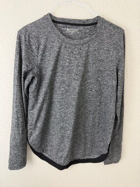 Athleta Women’s Heather Gray Uptempo Long Sleeve Top Sz Medium